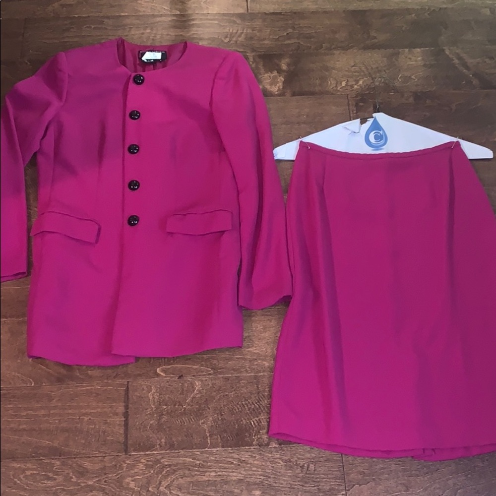 Maggy London 2 Magenta Skirt Set